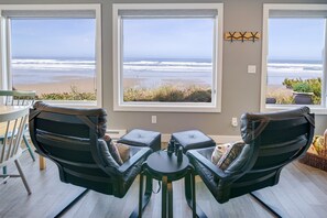 Interior - Ocean Front with Beautiful Views! Miles of Sandy Beach! (Seal Rock)