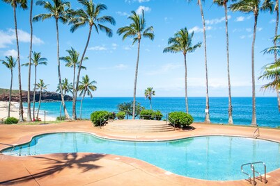 Ocean View Condo w/ Lanai, WiFi, Shared Pool/Grills - Steps to Kepuhi Beach