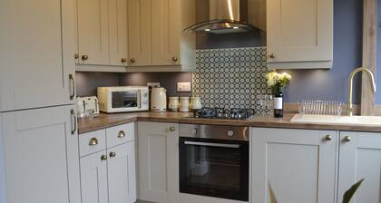 Stunning Edwardian Townhouse Dumfries walking distance to town centre