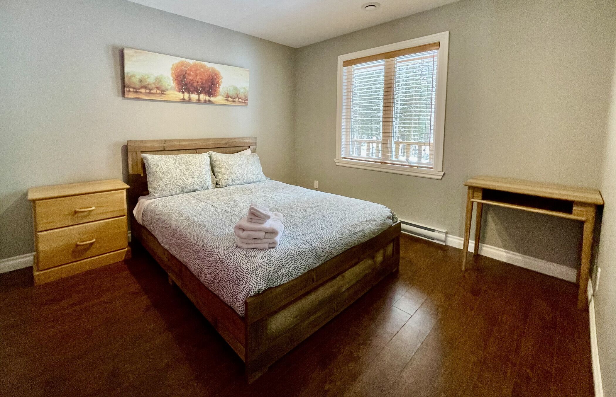 5 bedrooms, desk, free WiFi, bed sheets