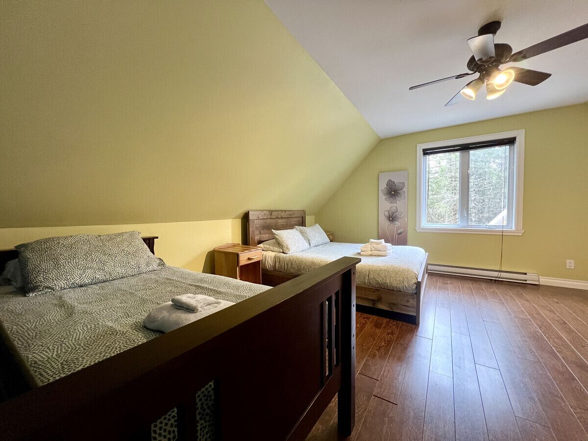 5 habitaciones, escritorio, wifi gratis y ropa de cama 