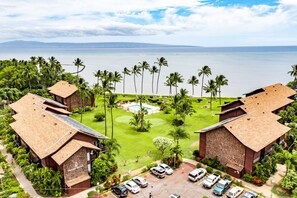 Exterior - Large, ground-floor condo with outdoor pool, grills, full kitchen & WiFi (Kaunakakai)