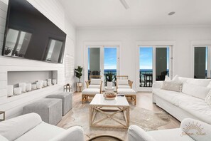 Smart-TV, Videothek, Stereoanlage