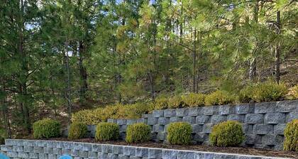 Blackhawk 5BD Home: Hot Tub, Arcade, near Whitworth & Green Bluff