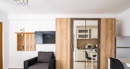 Downtown Victoria Studios By CityBookings