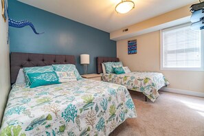4 bedrooms, desk, iron/ironing board, free WiFi