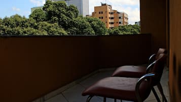Quarto casal standard | Varanda coberta