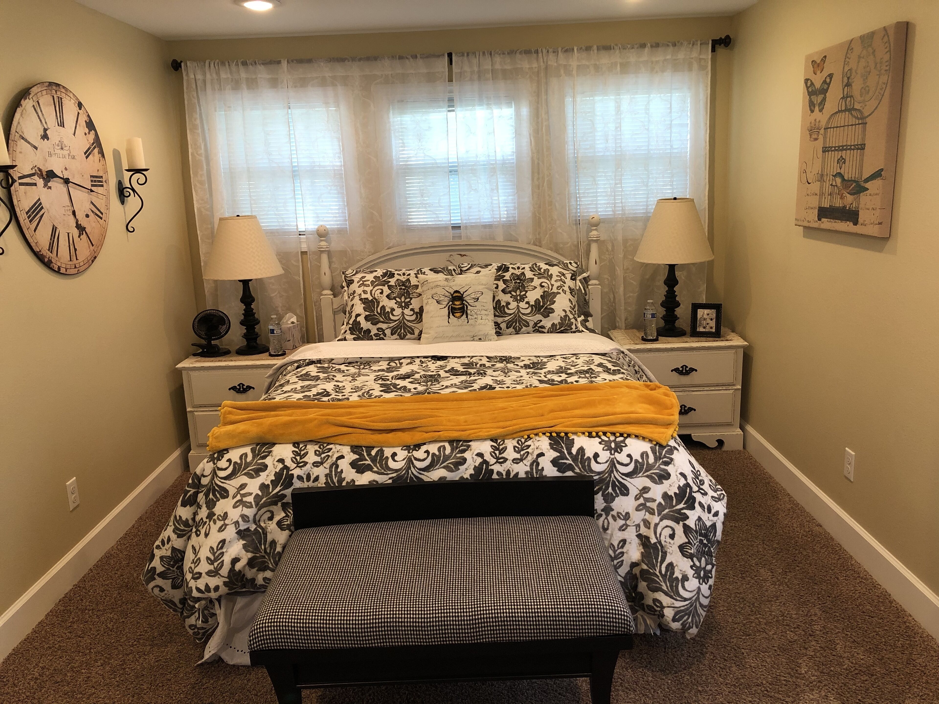 5 bedrooms, iron/ironing board, travel crib, free WiFi