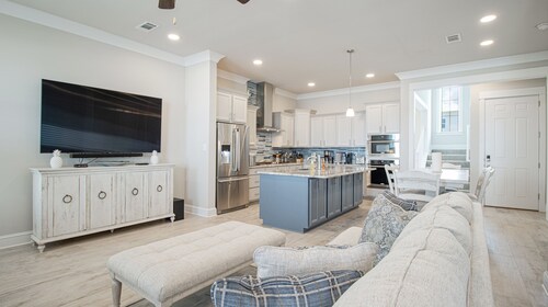 Blue Pelican Beachfront  Vacation Rental Home