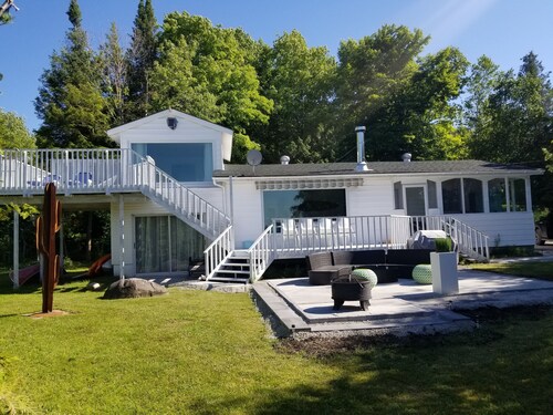 Cali - 4 bed/Pet Friendly/June/July/August/Sept Monthly Rentals only $7000/mth