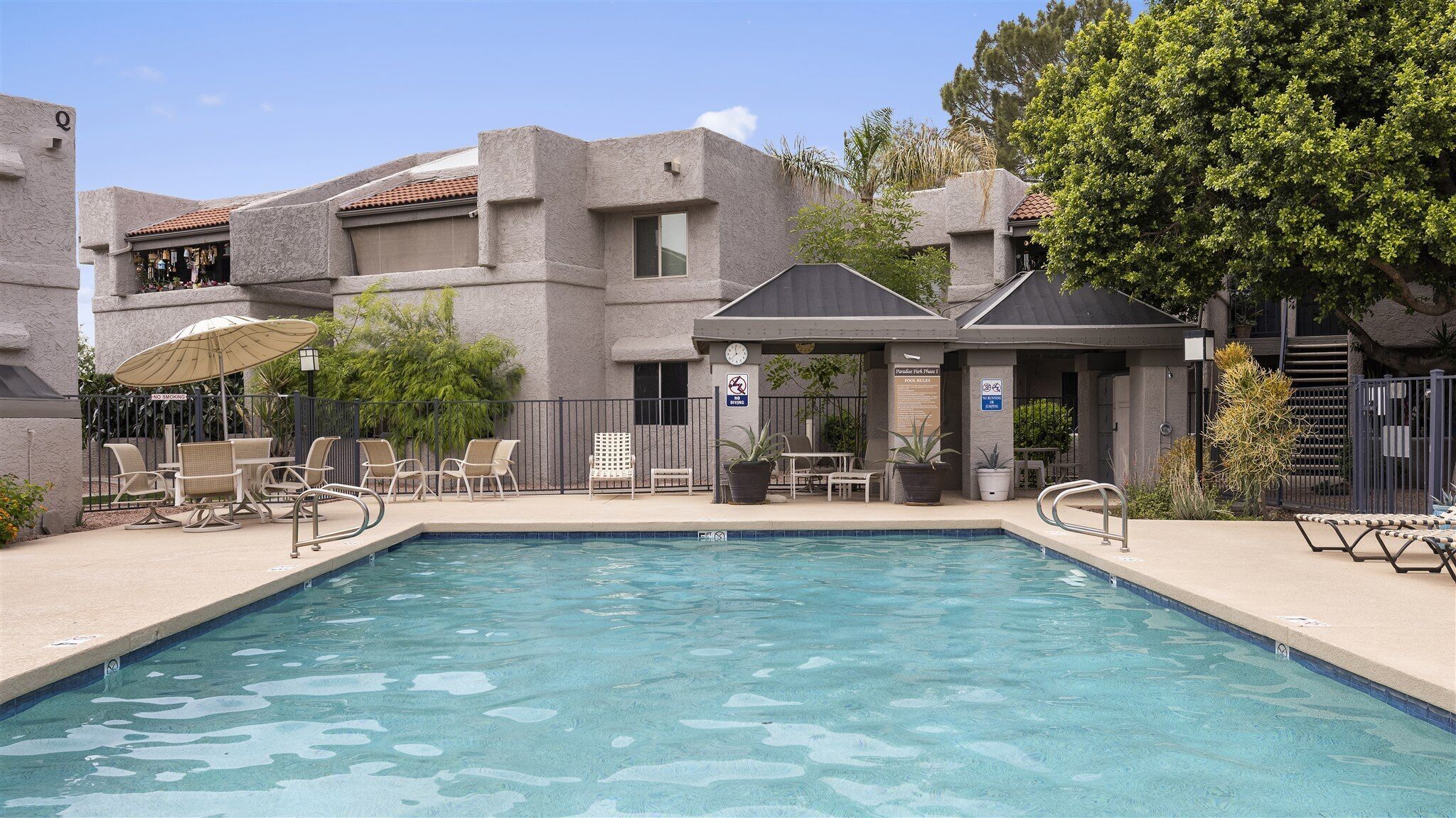 Outdoor pool, a heated pool