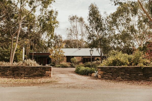 Exterior - Mintaro Cottage (Mintaro)