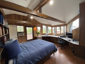 4 soverom, reiseseng for barn, wi-fi og sengetøy