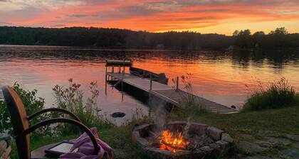 Waterfront Cottage On Lake Cobbosseeconte
