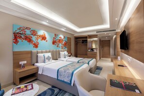 Business Class Room | Sábanas de algodón egipcio, ropa de cama de alta calidad, minibar