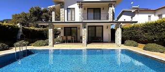 NEW BUILT BEAUTIFUL 3 BEDROOM PRIVATE POOL VILLA IN DALYAN CENTER GULPINAR AREA!