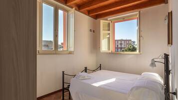3 camere, Wi-Fi gratuito