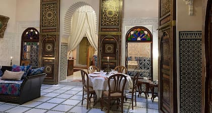 Rent room at Riad Alkatib in the heart of the Medina Meknes