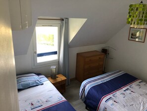2 Schlafzimmer, Bügeleisen/Bügelbrett, Reisekinderbett, WLAN