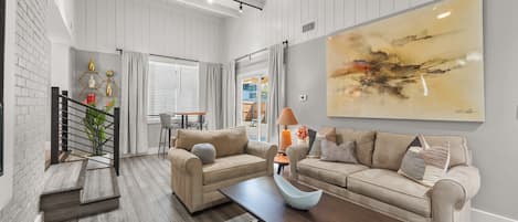 Smart TV, books, offices
