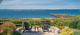 Port Angeles Mid Century Ocean Lookout