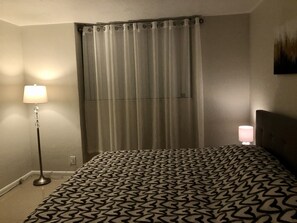 1 bedroom, desk, travel cot, free WiFi