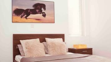 2 bedrooms, iron/ironing board, free WiFi, bed sheets