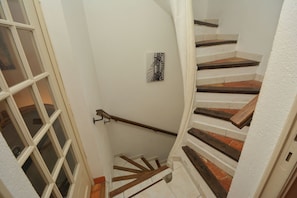 Interior - Townhouse near historical center of Tarascon (Tarascon)