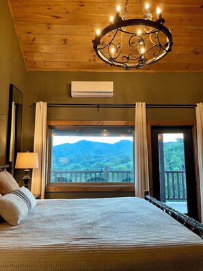 4 habitaciones, escritorio, tabla de planchar con plancha y wifi gratis 