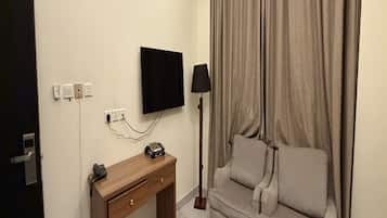 Ropa de cama hipoalergénica y escritorio