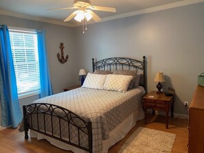 3 bedrooms, free WiFi, bed sheets