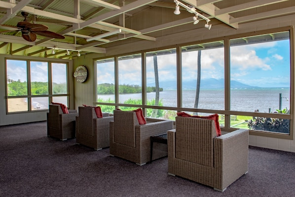 Interior - Terrific Condo w/Free WiFi, Shared Pool, Tennis Court, Water Views, Shared W/D (Kaunakakai)