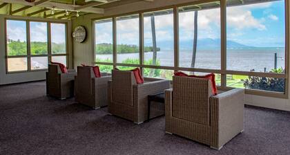 Terrific Condo w/Free WiFi, Shared Pool, Tennis Court, Water Views, Shared W/D