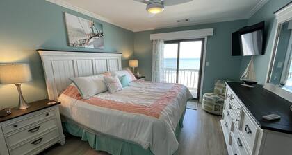 Oceanfront 2Br 2Ba Condo with elevator and amazing views!