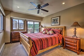 2 slaapkamers, een strijkplank/strijkijzer, gratis wifi, beddengoed