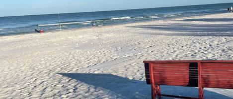 Beach nearby, sun loungers, beach towels