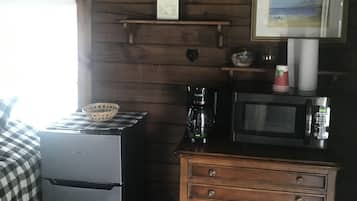 Fridge, microwave, coffee/tea maker