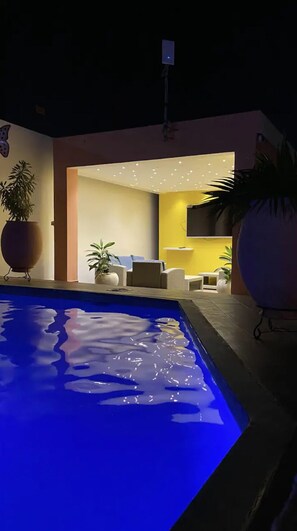 Lägenhet | Pool | Utomhuspool
