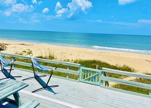 On the beach, sun-loungers, beach towels - ☀️Ultra-Private Direct Beachfront Home-Just 11 Steps to Sand🐚Rare Find in PVB FLA (Ponte Vedra Beach)