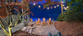 Last minute-900 night! Luxury mountain lake home! Stunning view! Hot Tub & More