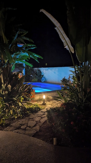Utomhuspool