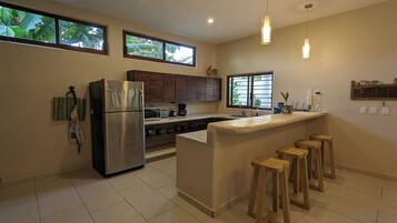 Fridge, microwave, oven, coffee/tea maker