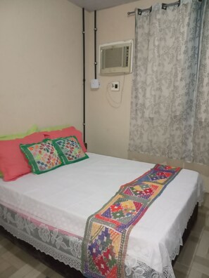 2 quartos, Wi-Fi de cortesia, roupa de cama