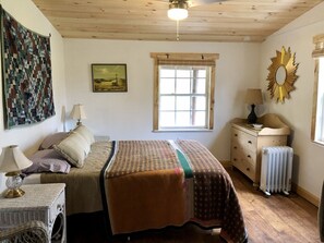 1 chambre, bureau, Wi-Fi gratuit, draps fournis