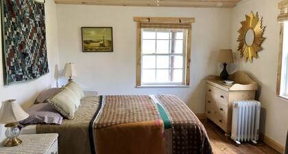 Antietam Toll House~ an historic waterfront cabin