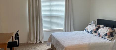 2 habitaciones, wifi gratis y ropa de cama