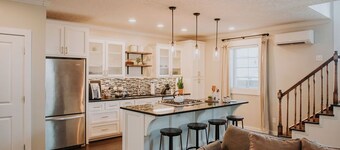 The Loft...
A hidden gem in the heart of Downtown Gadsden. 