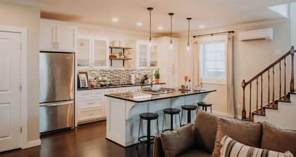 The Loft...
A hidden gem in the heart of Downtown Gadsden.