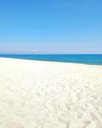 ISCA MARINA CALABRIA OCEAN FRONT LUXURY VILLA