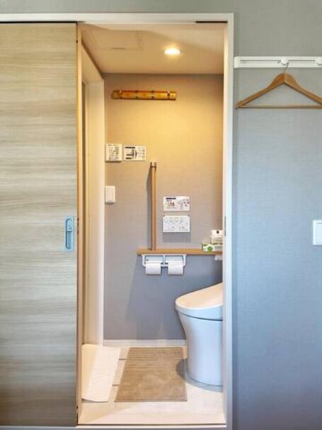 Shinjuku Warm House - Image 26